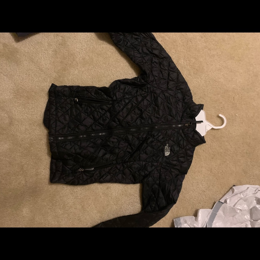 Girls Large North Face jacket
